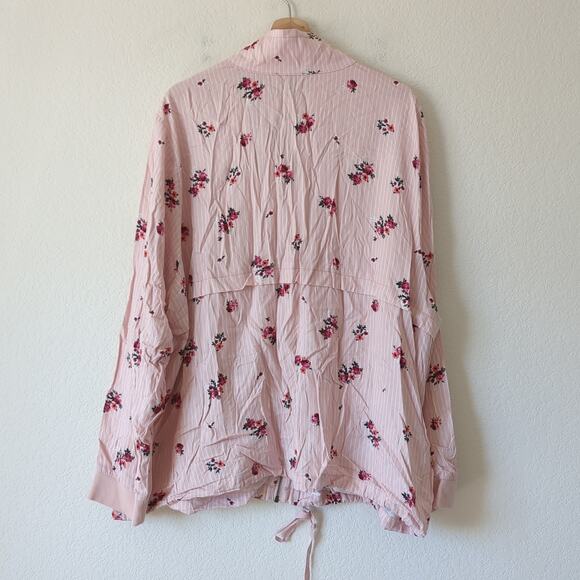 Torrid Jacket Womens 4 4X Pink Floral Zip Layering Top - Picture 4 of 9